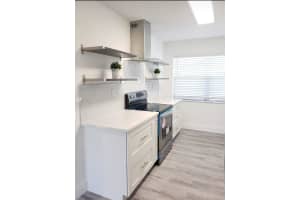 8105 NW 61st St APT A203, Tamarac, FL 33321, Sold 09/27/21