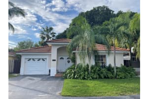 5752 NW 97th Pl, Doral, FL 33178, Sold 01/21/22