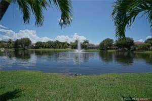 193 Alhambra Way, Weston, FL 33326, Sold 11/01/21