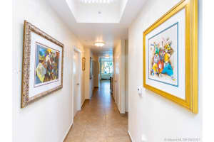 3340 NE 190th St, Aventura, FL 33180, Sold 10/28/21