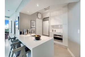 Add Building Entrance, 2127 Brickell Ave, Miami, FL 33129, Sold 10/12/21