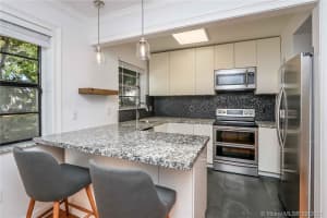 7840 SW 55th Ave #21b, Miami, FL 33143, Sold 10/28/21