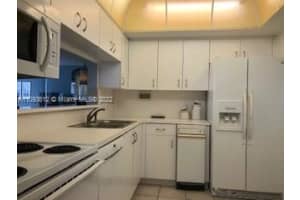 3505 S Ocean Dr, Hollywood, FL 33019, Sold 04/04/22