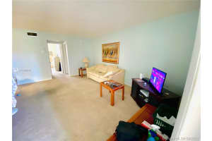 581 Blue Heron Dr #204b, Hallandale Beach, FL 33009, Sold 10/12/21