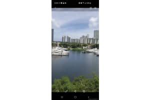 19701 E Country Club Dr, Aventura, FL 33180, Sold 12/01/21