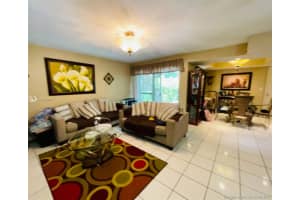 11091 NW 7th St, Miami, FL 33172, Sold 11/01/21