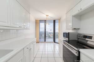 3600 Yacht Club Dr, Aventura, FL 33180, Sold 11/04/21