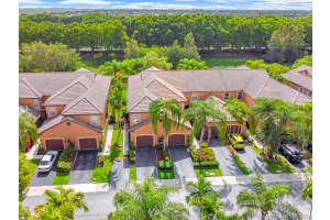 1432 Veracruz Ln, Weston, FL 33327, Sold 10/18/21