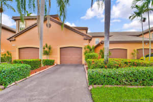 1432 Veracruz Ln, Weston, FL 33327, Sold 10/18/21