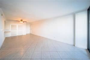 401 69th St, Miami, FL 33141, Sold 10/29/21