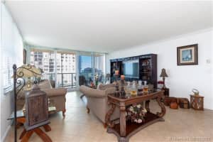 2501 S Ocean Dr, Hollywood, FL 33019, Sold 03/16/22