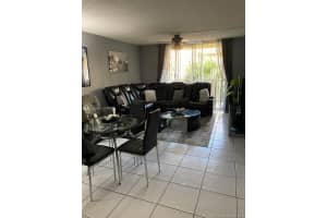 9310 Fontainebleau Blvd, Miami, FL 33172, Sold 11/24/21