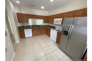 8246 SW 27th St, Miramar, FL 33025, Sold 11/10/21