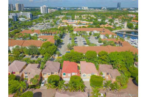 20808 NE 37th Ave, Aventura, FL 33180, Sold 11/05/21
