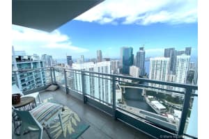 92 SW 3rd St, Miami, FL 33130, Sold 10/21/21