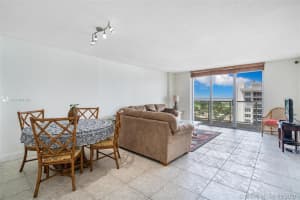 5701 Collins Ave, Miami Beach, FL 33140, Sold 10/22/21