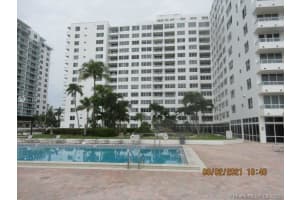 5005 Collins Ave, Miami Beach, FL 33140, Sold 04/21/22