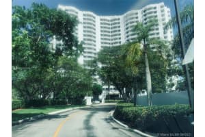 3300 NE 192 St, Aventura, FL 33180, Sold 10/13/21