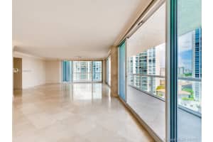 16400 Collins Ave, Sunny Isles Beach, FL 33160, Sold 10/12/21