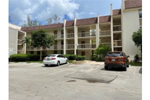 8415 Forest Hills Dr, Coral Springs, FL 33065, Sold 10/27/21