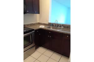484 NW 165th St a411, Miami, FL 33169, Sold 10/18/21