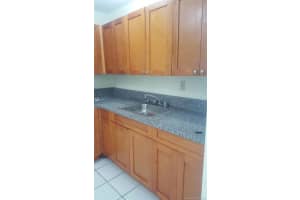 498 NW 165th St, Miami, FL 33169, Sold 10/20/21