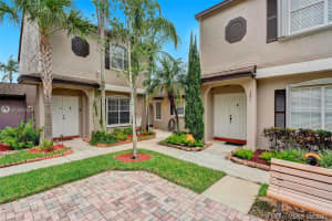 3869 NW 121st Ave, Sunrise, FL 33323, Sold 11/04/21