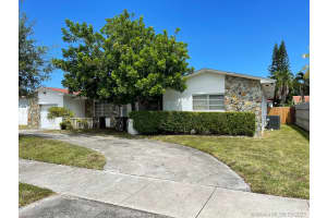 21231 NE 19th Ave, Miami, FL 33179, Sold 10/27/21