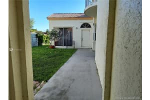 15834 NW 10th St, Pembroke Pines, FL 33028, Sold 10/08/21