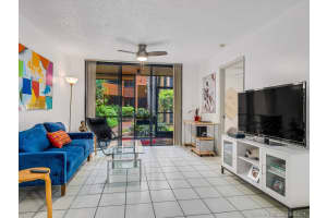15575 Miami Lakeway N, Miami Lakes, FL 33014, Sold 11/10/21