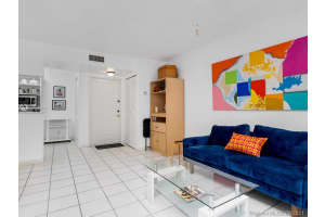 15575 Miami Lakeway N, Miami Lakes, FL 33014, Sold 11/10/21