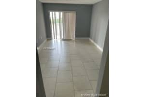 9682 Fontainebleau Blvd, Miami, FL 33172, Sold 11/03/21
