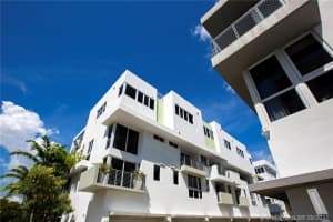 83 N Shore Dr, Miami Beach, FL 33141, Sold 10/26/21