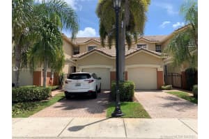 4054 Timber Cove Ln, Weston, FL 33332, Sold 10/14/21
