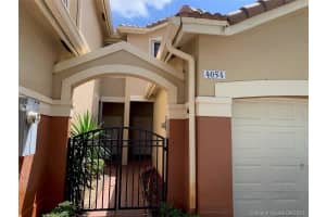4054 Timber Cove Ln, Weston, FL 33332, Sold 10/14/21