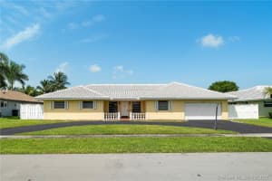 331 SW 74th Terrace, Plantation, FL 33317, Sold 11/04/21