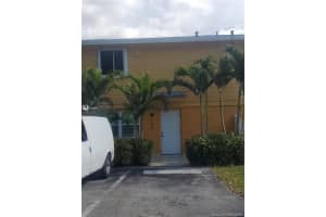 109 NE 12th Ave, Homestead, FL 33030, Sold 12/13/21