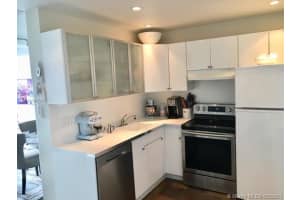 401 Golden Isles Dr, Hallandale Beach, FL 33009, Sold 11/10/21