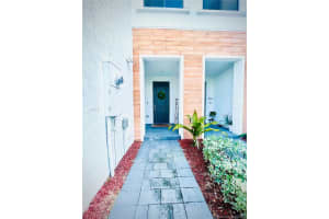 10932 SW 235th Ln, Princeton, FL 33032, Sold 11/29/21