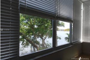 18901 NE 14th Ave, Miami, FL 33179, Sold 12/15/21