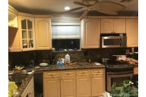 970 NW 79th Terrace, Plantation, FL 33324, Sold 09/29/21