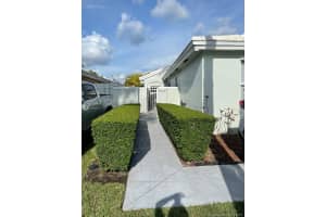 5029 SW 154th Pl, Miami, FL 33185, Sold 10/13/21