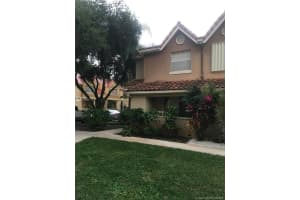 18316 NW 68th Ave, Hialeah, FL 33015, Sold 11/19/21