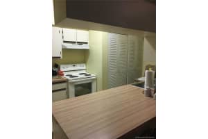 18316 NW 68th Ave, Hialeah, FL 33015, Sold 11/19/21