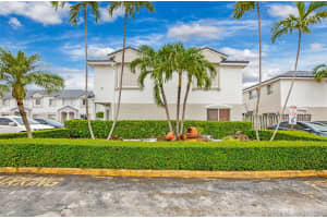 120 SW 109th Ave, Miami, FL 33174, Sold 11/05/21