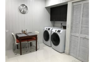 10643 SW 74th Terrace, Miami, FL 33173, Sold 10/28/21