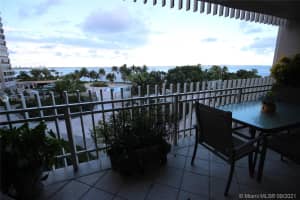 2 Grove Isle Dr B403, Miami, FL 33133, Sold 11/15/21