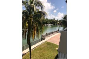 4011 Meridian Ave, Miami Beach, FL 33140, Sold 11/15/21
