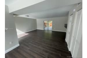 15400 SW 81st Cir Ln, Miami, FL 33193, Sold 01/05/22