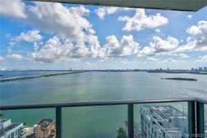 460 NE 28th St, Miami, FL 33137, Sold 04/20/22